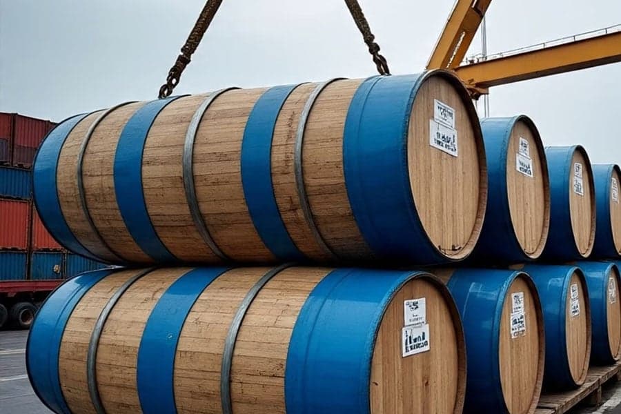 ‘তোমাদের অর্থনীতি ধ্বংস করে দেব’, ভারতের রুশ ‘প্রেমে’ প্রতিহিংসার হুঁশিয়ারি মার্কিন সেনেটরের